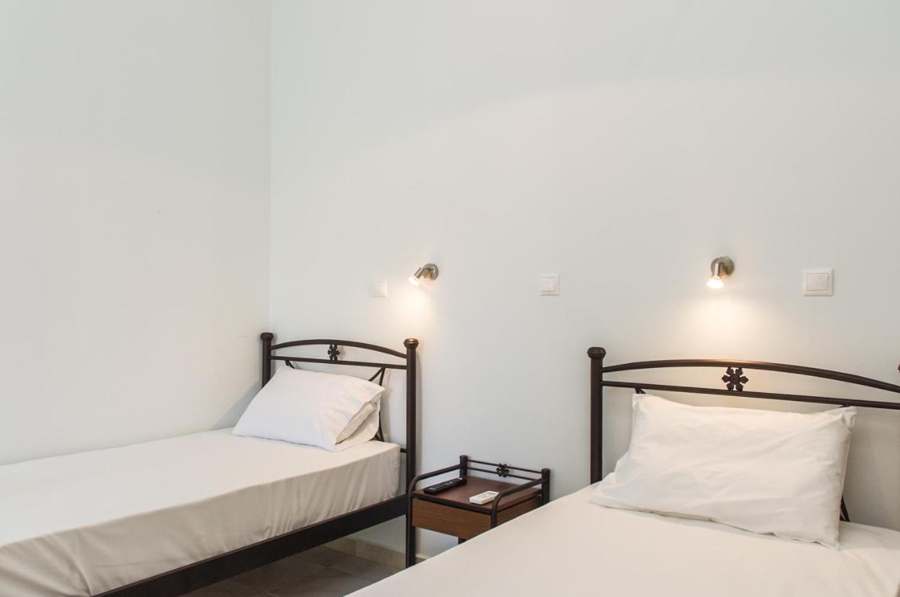 Tasos Rooms Stoúpa Eksteriør bilde