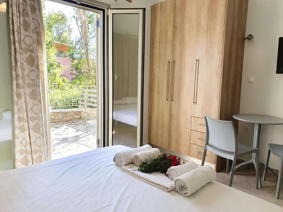 Tasos Rooms Stoúpa Eksteriør bilde